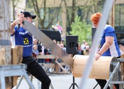 Ein Hoelzernes Erlebnis In Jena Zog Tausende Besucher 11